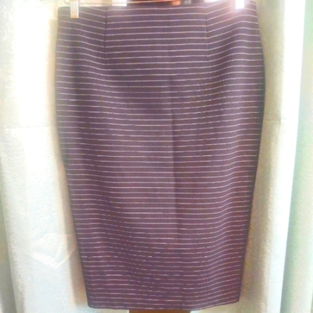 Vince Camuto 💥 Ladies pencil skirt